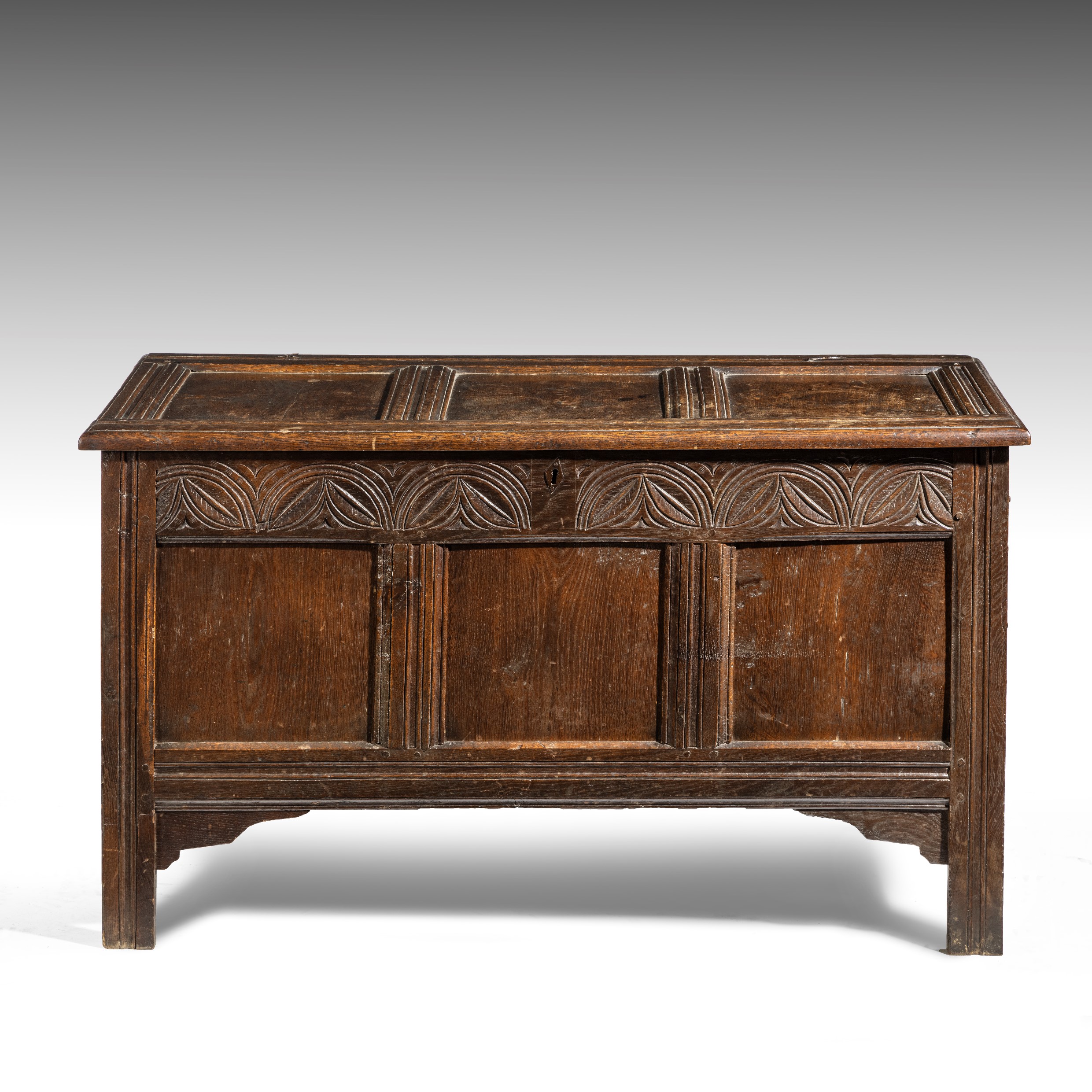 17th century oak Coffer